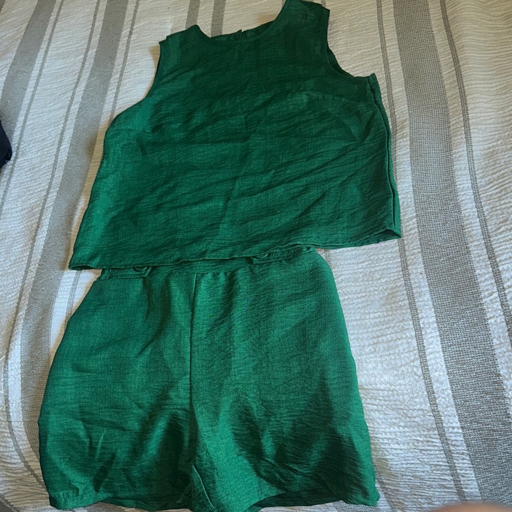 New Green Sleeveless Top and Shorts Set
